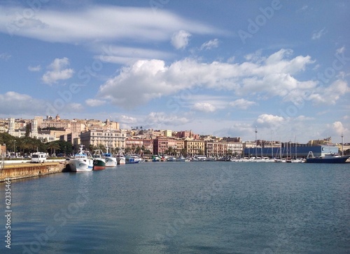 Cagliari città sul mare © Uncleraf