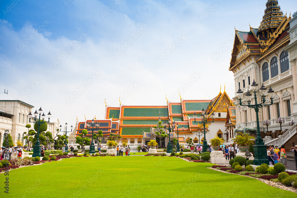 custom made wallpaper toronto digitalRoyal grand palace in Bangkok