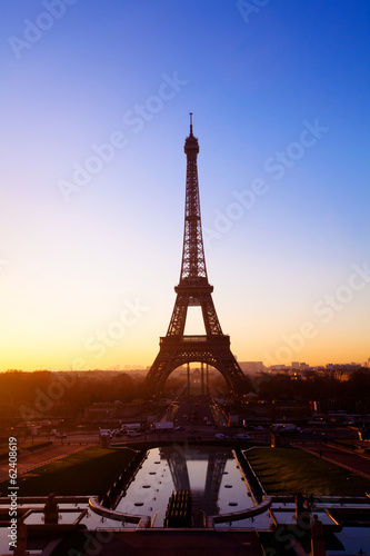 Eiffel tower © Song_about_summer