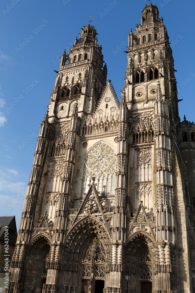 Fototapeta premium Gothic cathedral of Saint Gatien in Tours, Loire Valley France
