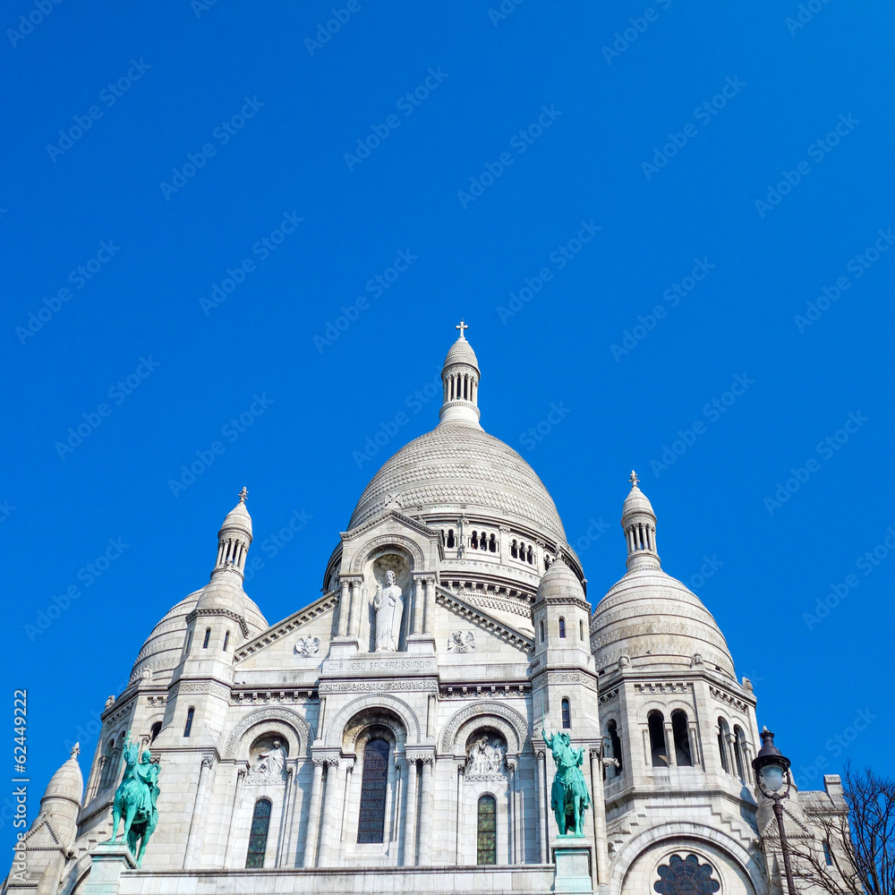 Sacre-Coeur church in Montmartre Sacre-Coeur church in Montmartre