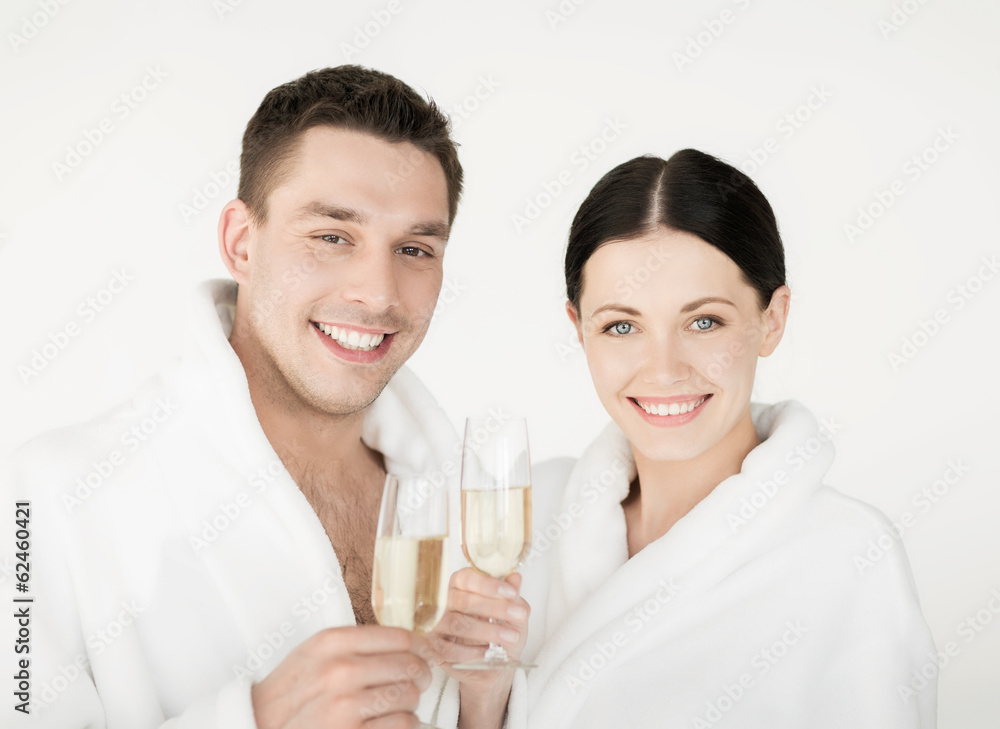 couple in spa couple in spa