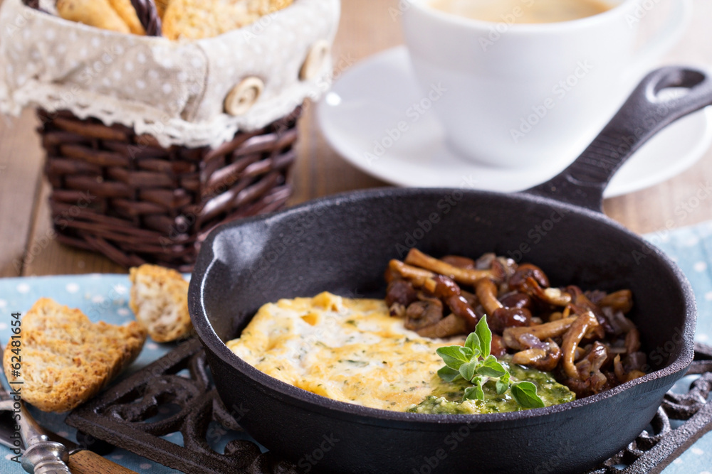 Vegan tofu omelet with mushrooms and pesto Vegan tofu omelet with mushrooms and pesto