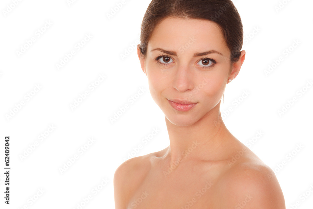 portrait einer natürlichen jungen frau portrait einer natürlichen jungen frau