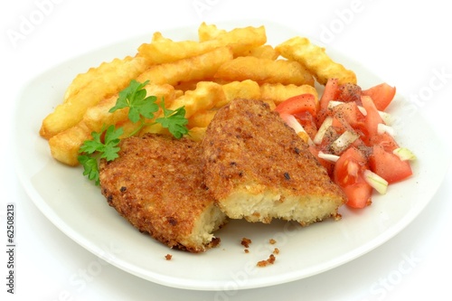 fries with fish cutlet