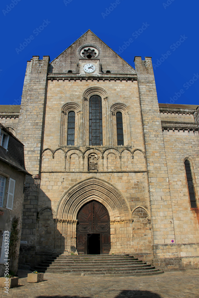 Eglise de Saint-Yrieix-la-Perche.