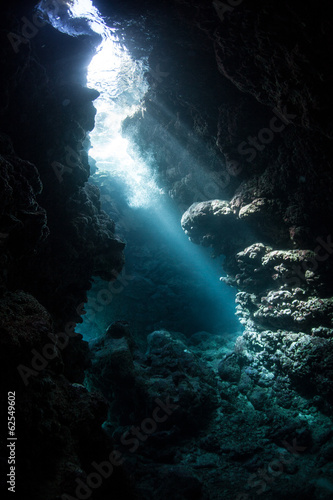 Fototapet Underwater Cavern