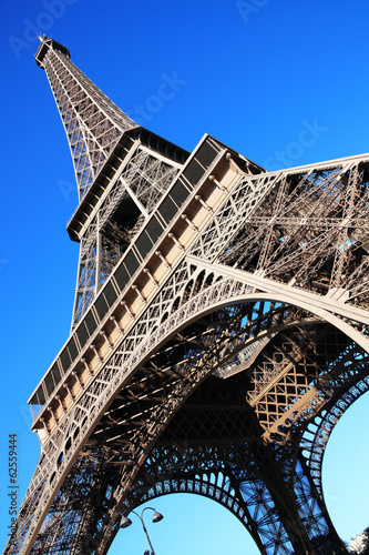 Eiffel Tower © Tony Baggett