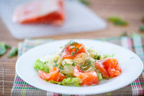 vermicelli with salted salmon and sauce