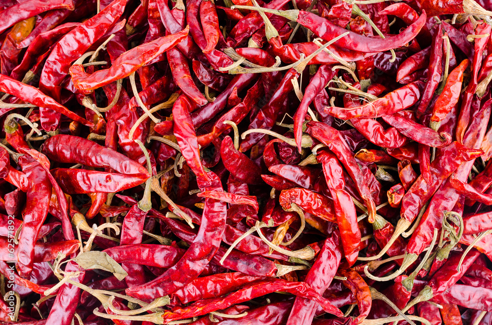 Fototapeta premium dried red chilli pepper isolated white background