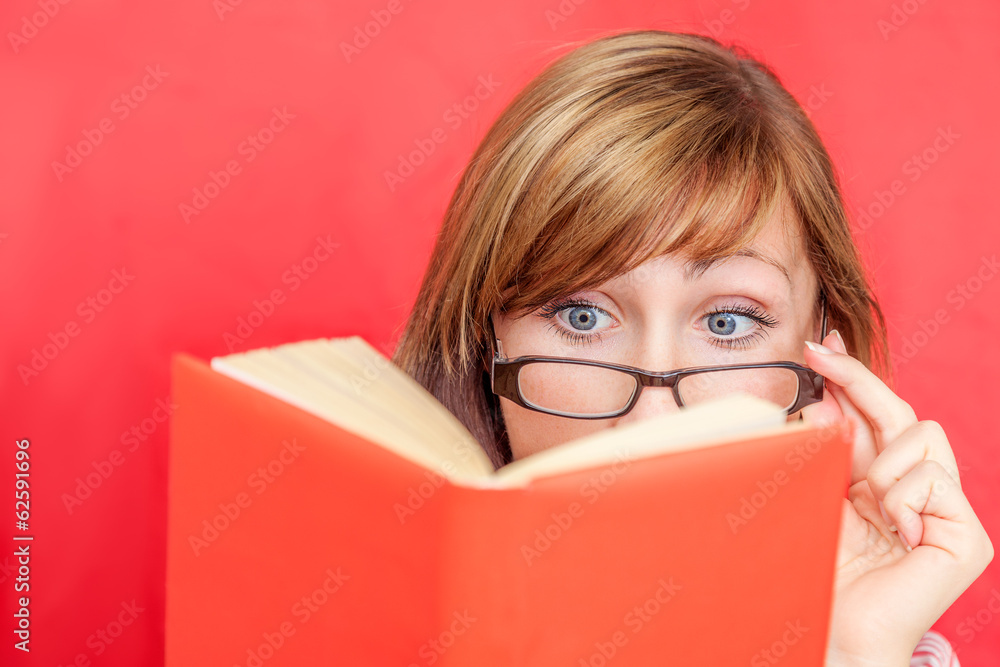 curious reading curious reading
