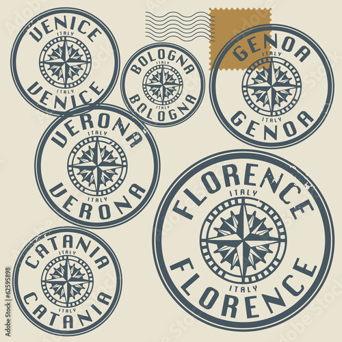 Grunge rubber stamp set with names of Italy cities