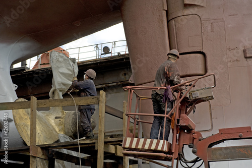 Repair of ships in dock