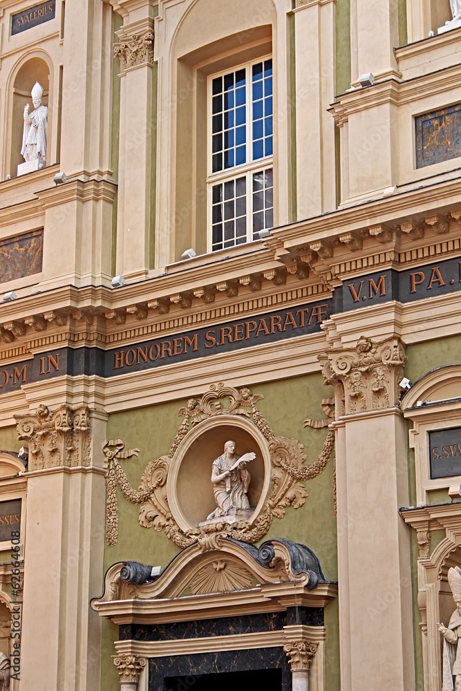 façade de la cathédrale Sainte Reparate à Nice