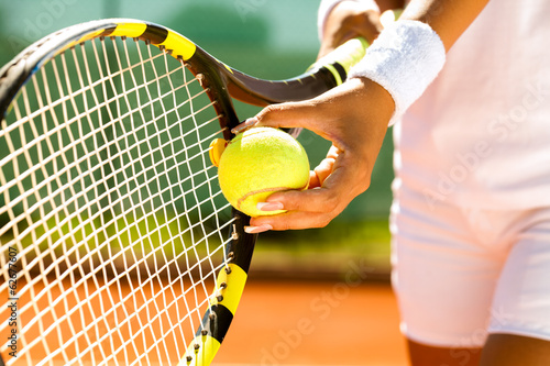 Tennis serve photo