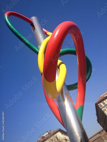 il monumento di Piazzale Cadorna - Milano photo