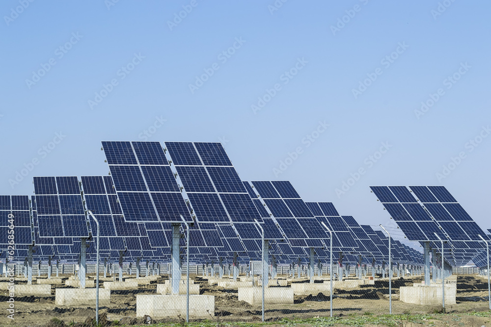 Photovoltaic panels for harvesting solar energy Photovoltaic panels for harvesting solar energy