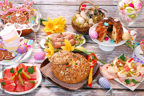 Canvas Print white borscht in bread and other dishes for easter