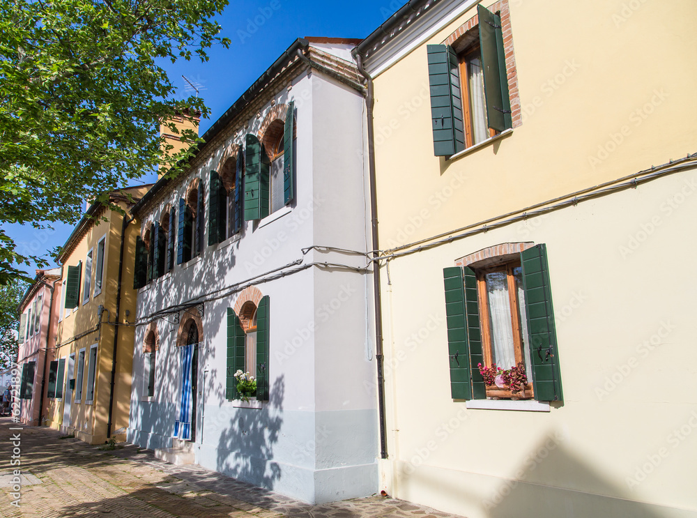Fototapeta premium Row of Homes in Burano