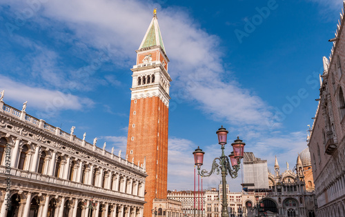 Tela Campanile de la place San Marco à Venise
