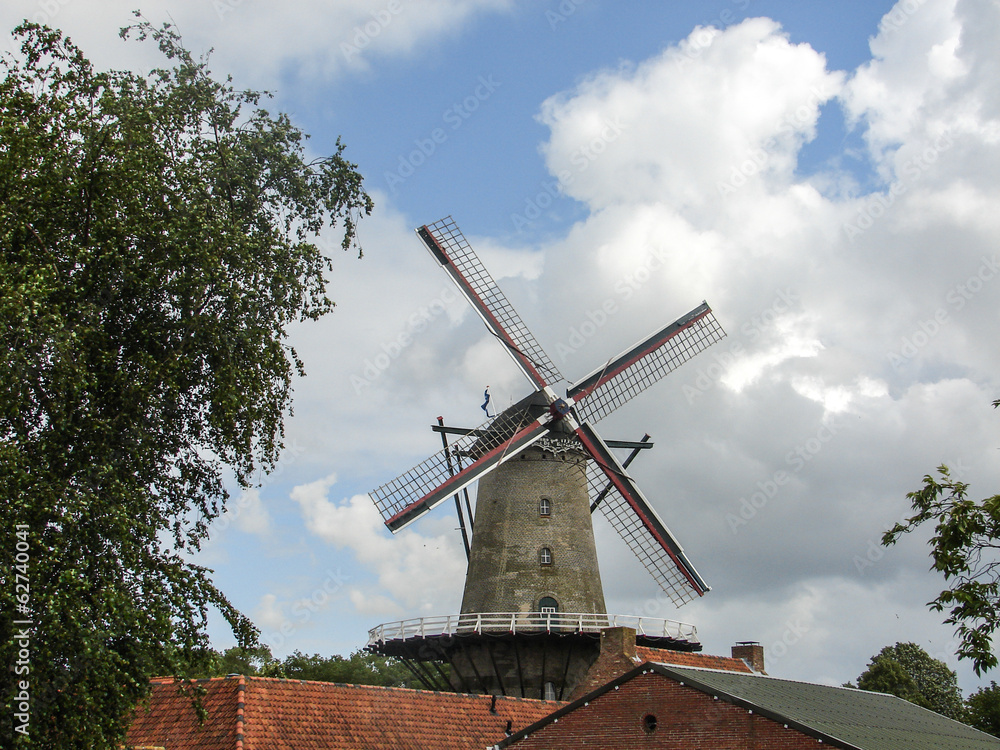 moulin moulin