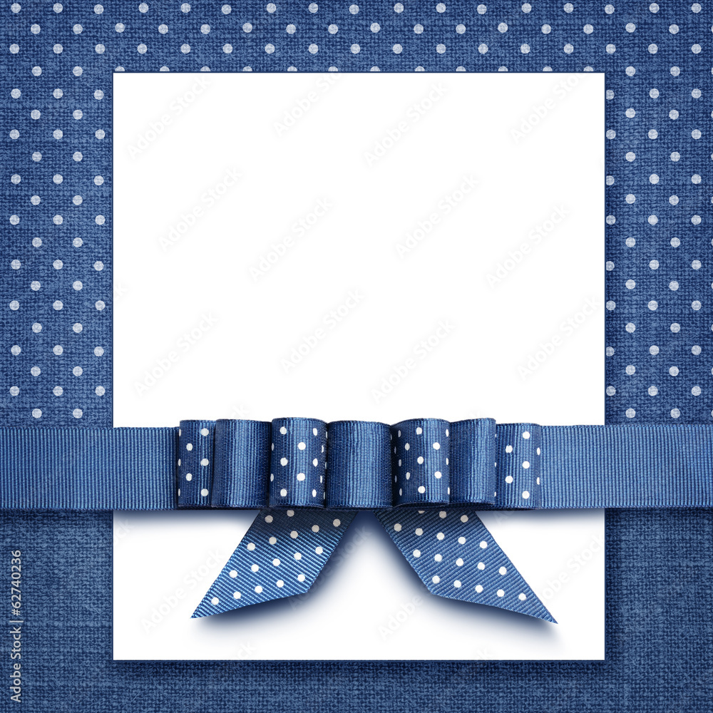 Obraz premium Bow on blue and white background