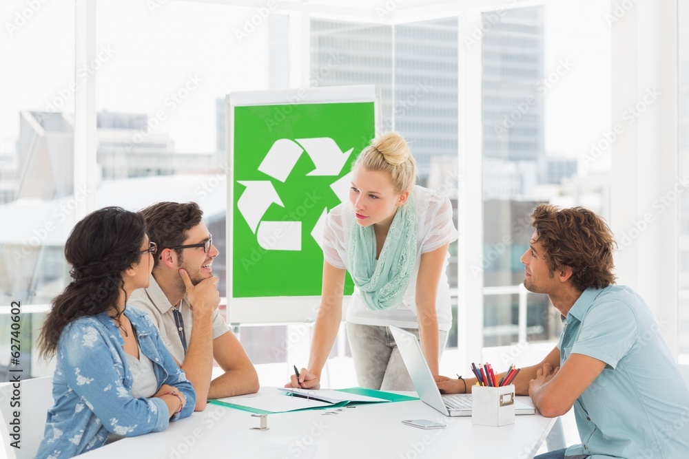 Obraz premium Casual team having meeting about eco policy