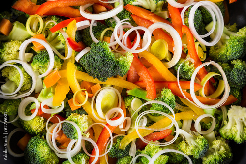 Canvas-taulu chopped vegetables in a frying pan