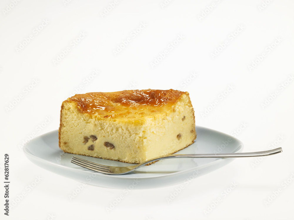 Cheese Baked Cake with apricot jam and raisins