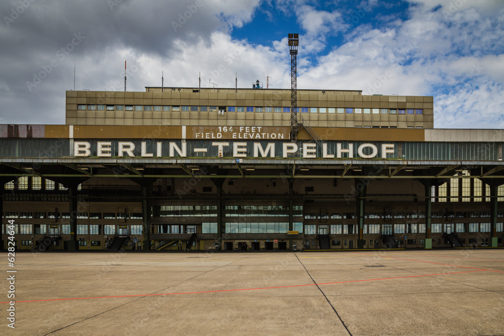 Fototapeta premium Berlin - Lotnisko Tempelhof