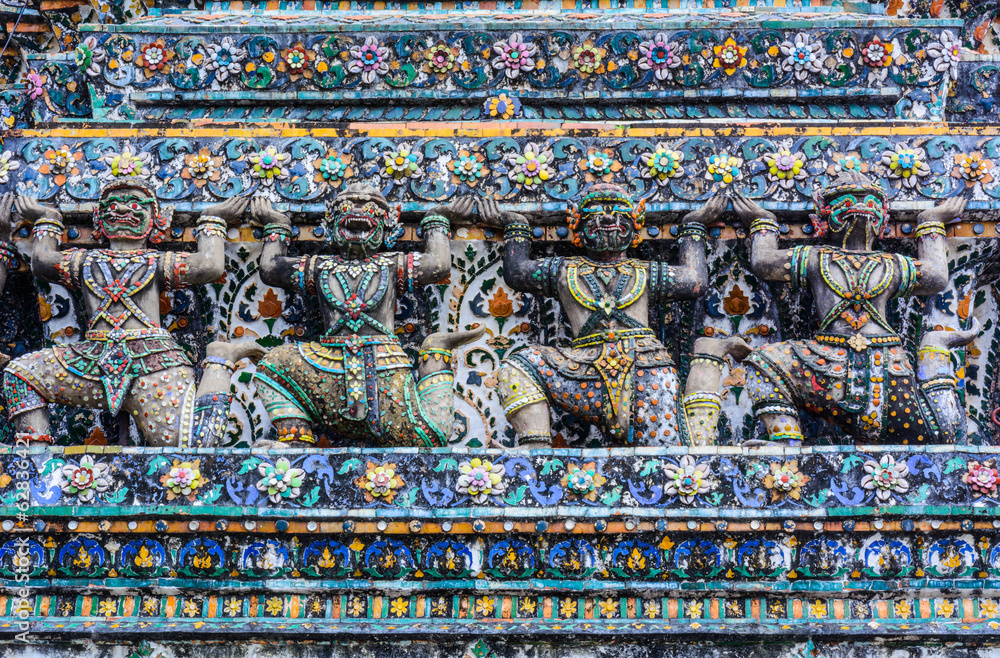 Statue at Wat Arun Temple