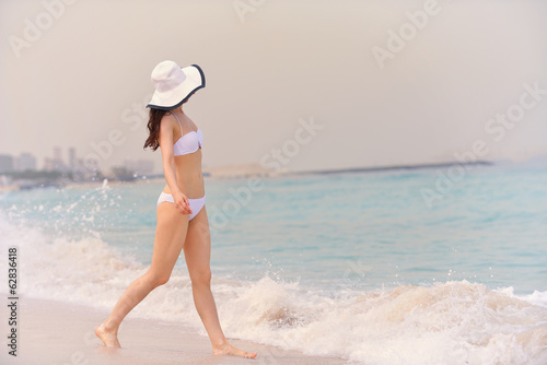 happy woman enjoy summer vacation