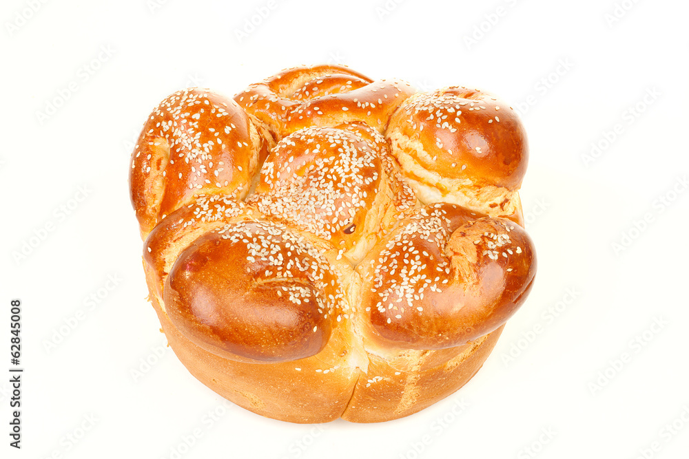 The single round sabbath challah with seed The single round sabbath challah with seed