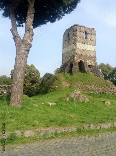 torre selce nel parco dell appia antica a roma