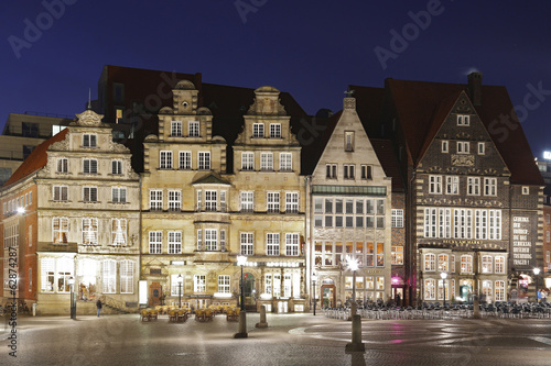 Bremer Marktplatz bei Nacht
