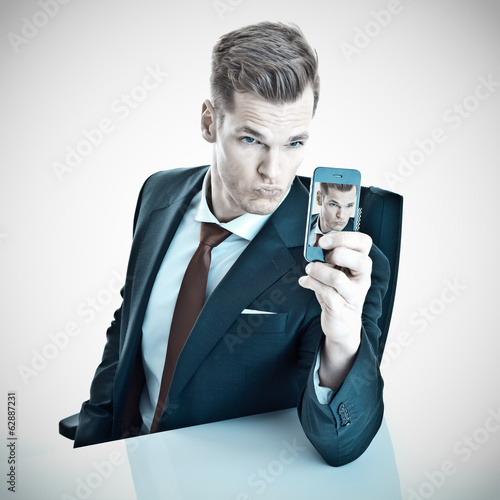 Geschäftsmann macht ein Selfie