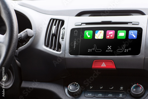 beauty in the car and touch play auto smart system