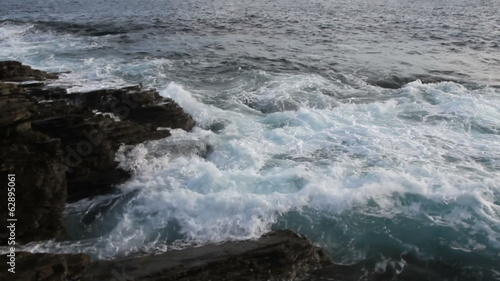 Olas rompiendo en la Costa photo