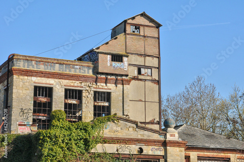 France, the village of Puiseux Pontoise in Val d Oise photo