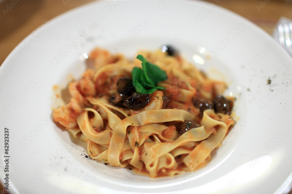 Fettuccine with vegetables