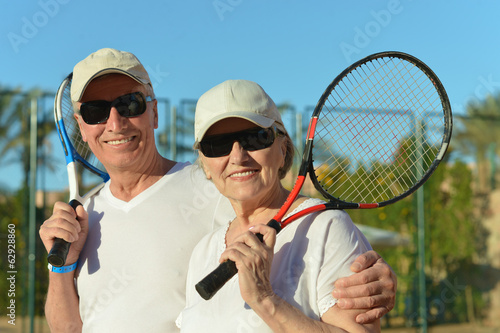 Senior couple playing tennis © aletia2011