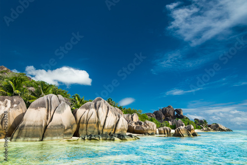 Anse Sous d'Argent beach with granite boulders