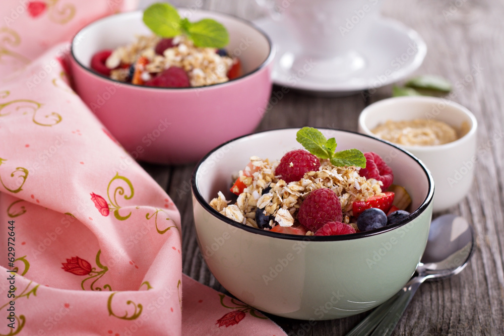 Berries with crumble topping Berries with crumble topping
