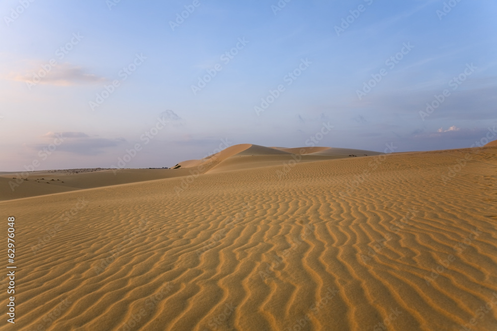 Naklejka premium White sand dunes on sunrise, Mui Ne, Vietnam