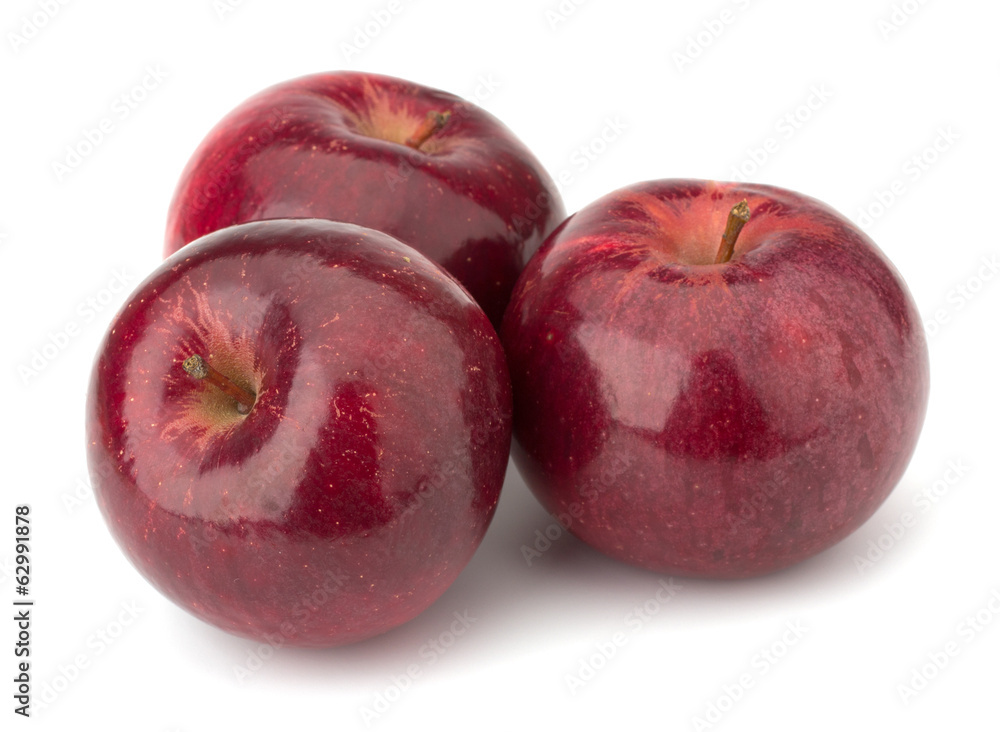 Fototapeta premium red apples isolated on white background