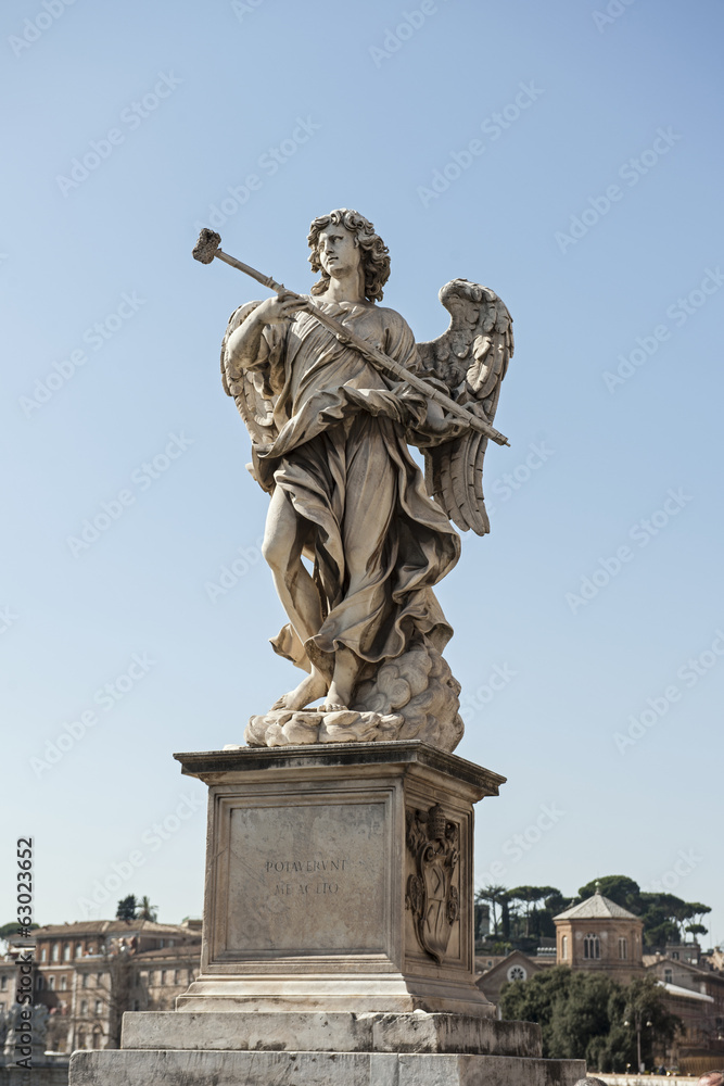 Engel auf Engelsbrücke in Rom, Italien