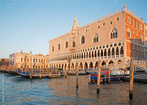 : Doge palace and and waterfront in morning