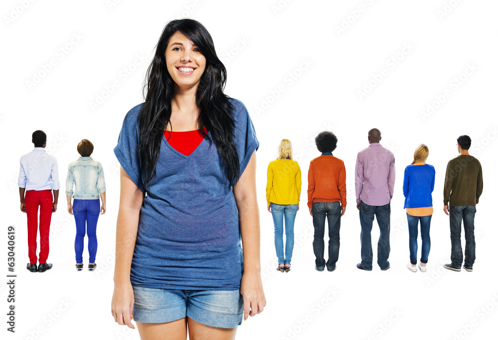 Obraz premium Smiling Young Woman With Group of People