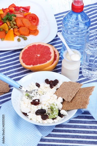 Wallpaper Mural Easy fitness food to sustain shape in form Torontodigital.ca