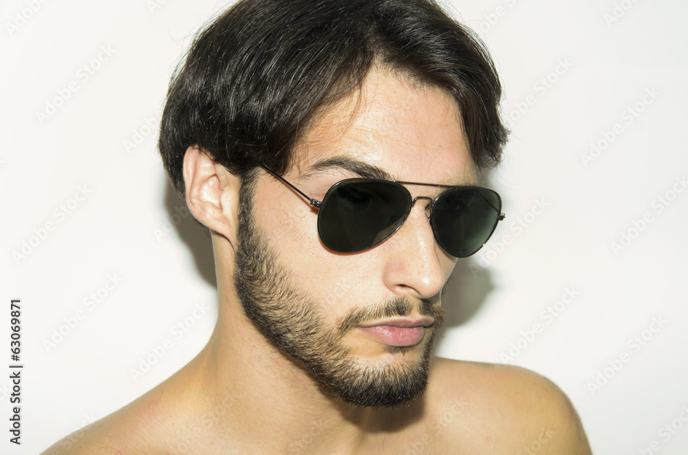 Young man with sunglasses